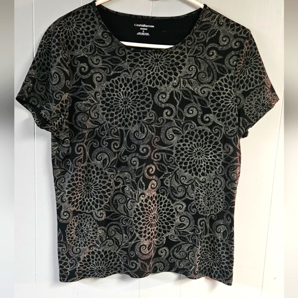 Croft & Barrow Geo Floral Top